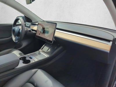 2022 Tesla Model Y Long Range AWD