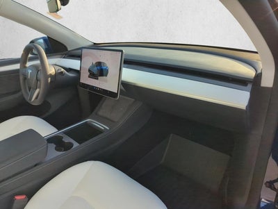 2024 Tesla Model Y Performance AWD