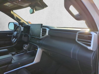 2023 Toyota Sequoia Platinum 4WD (Natl)