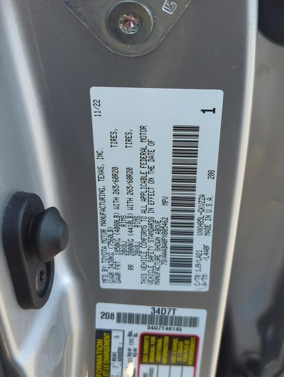 2023 Toyota Sequoia Platinum 4WD (Natl)