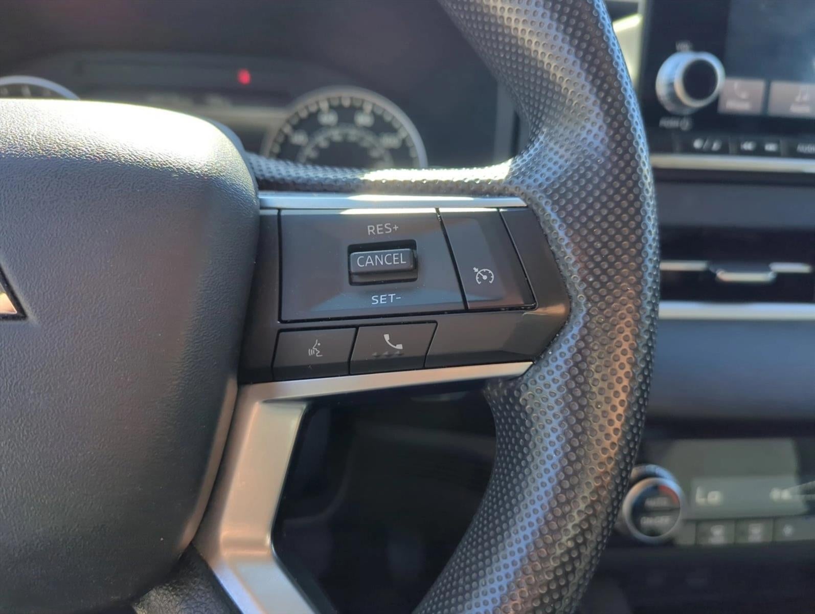 2022 Mitsubishi Outlander ES FWD