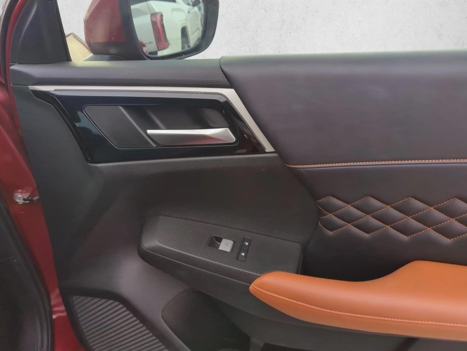 2023 Mitsubishi Outlander SEL FWD