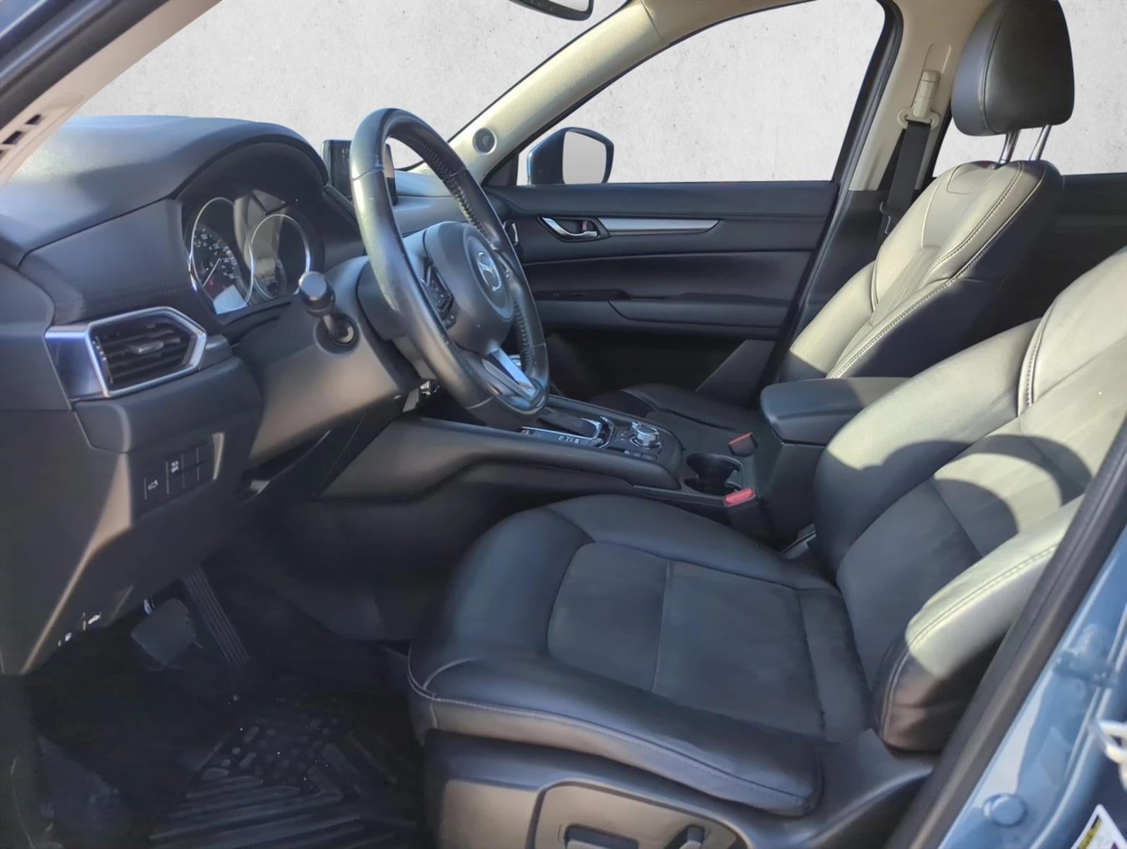 2017 Mazda Mazda CX-5 Touring FWD