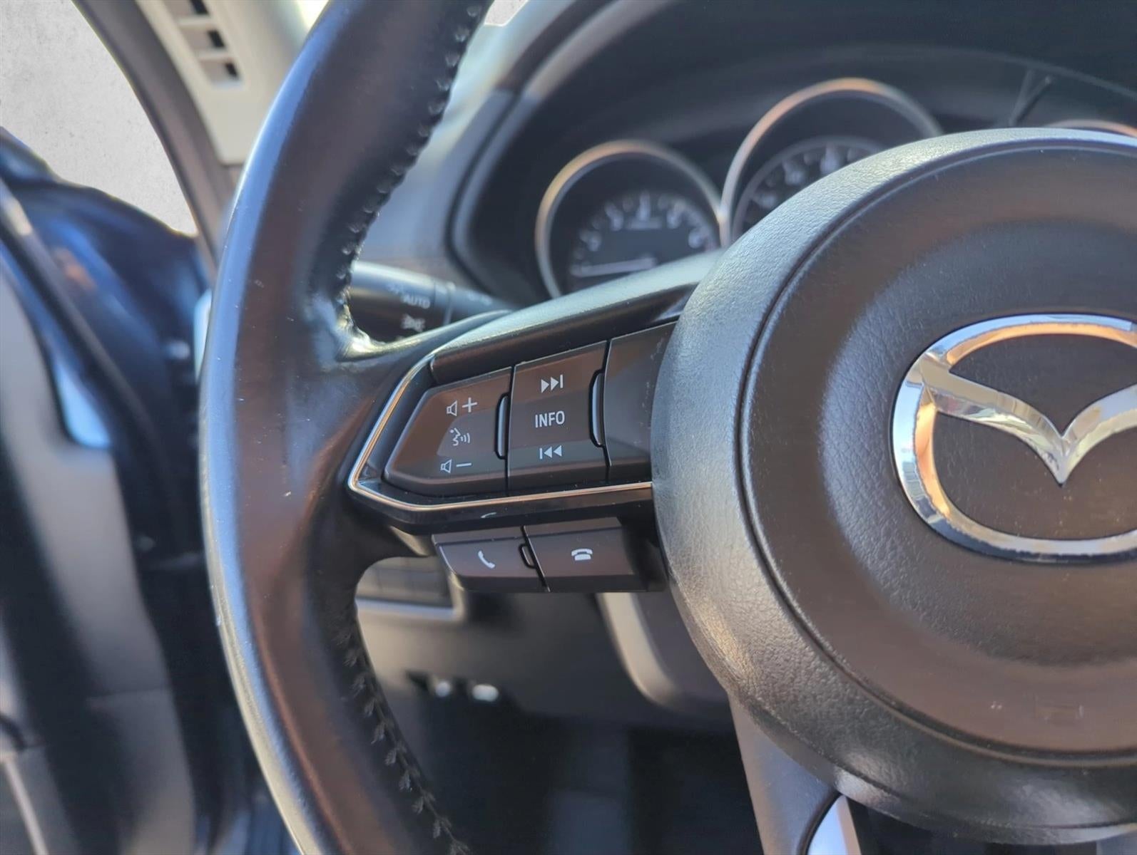 2017 Mazda Mazda CX-5 Touring FWD