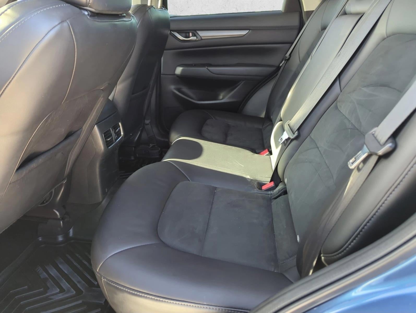 2017 Mazda Mazda CX-5 Touring FWD