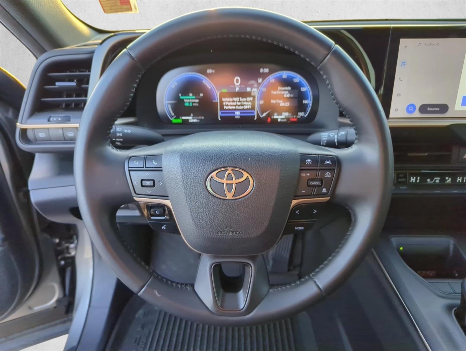 2023 Toyota Crown XLE AWD (Natl)