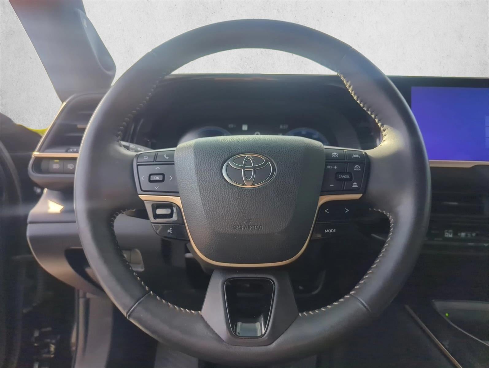 2025 Toyota Crown Signia Limited AWD (Natl)