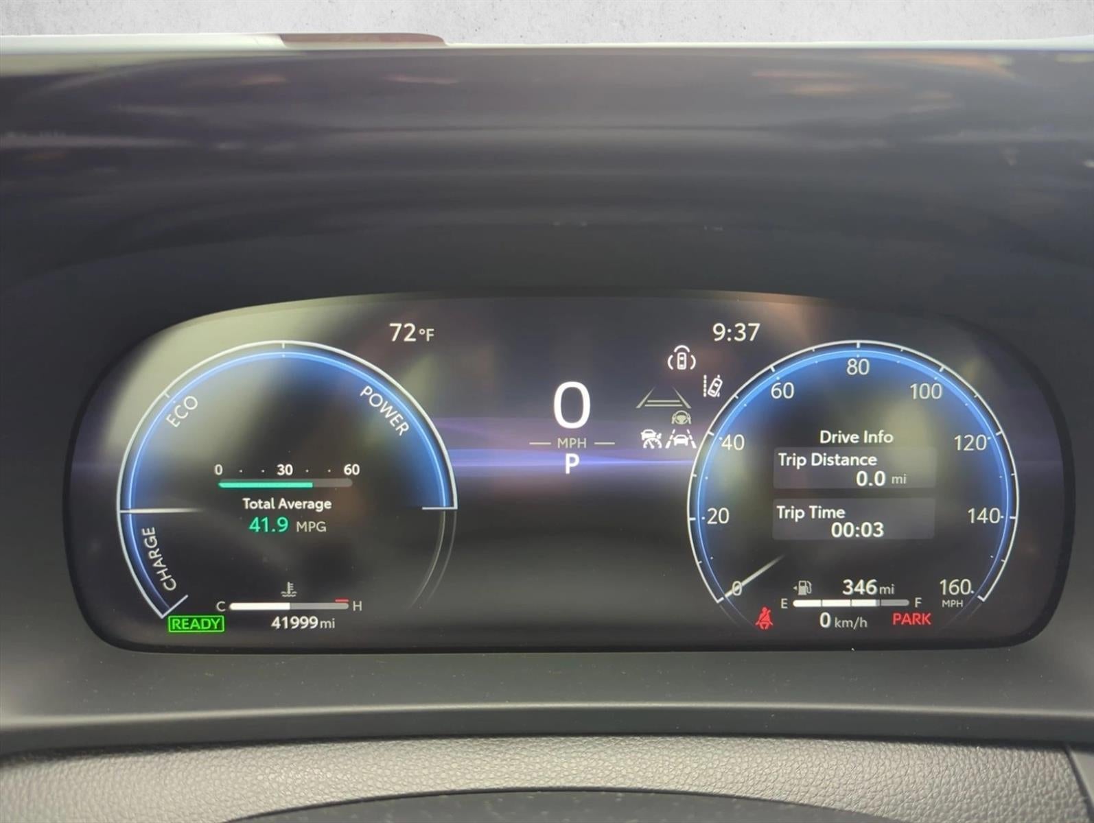 2025 Toyota Crown Signia XLE AWD (Natl)