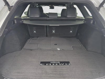 2025 Toyota Crown Signia XLE AWD (Natl)