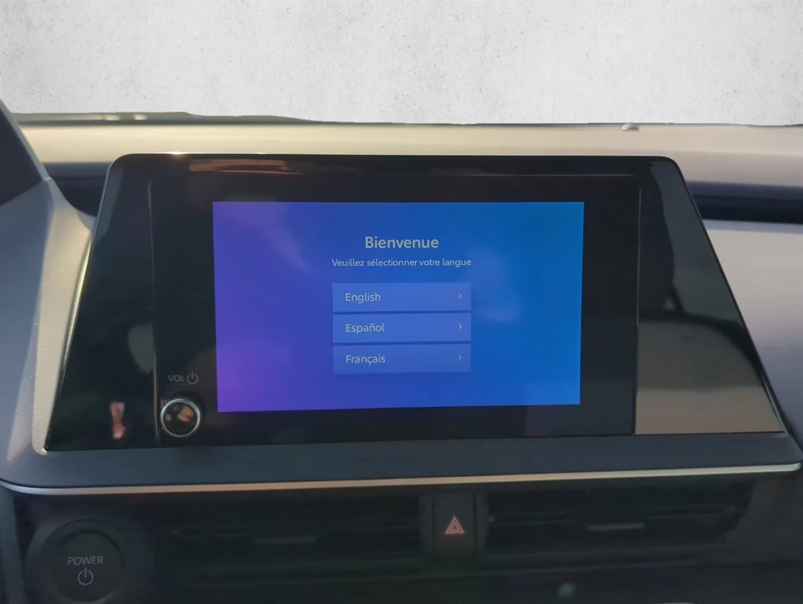 2026 Toyota Prius LE (Natl)