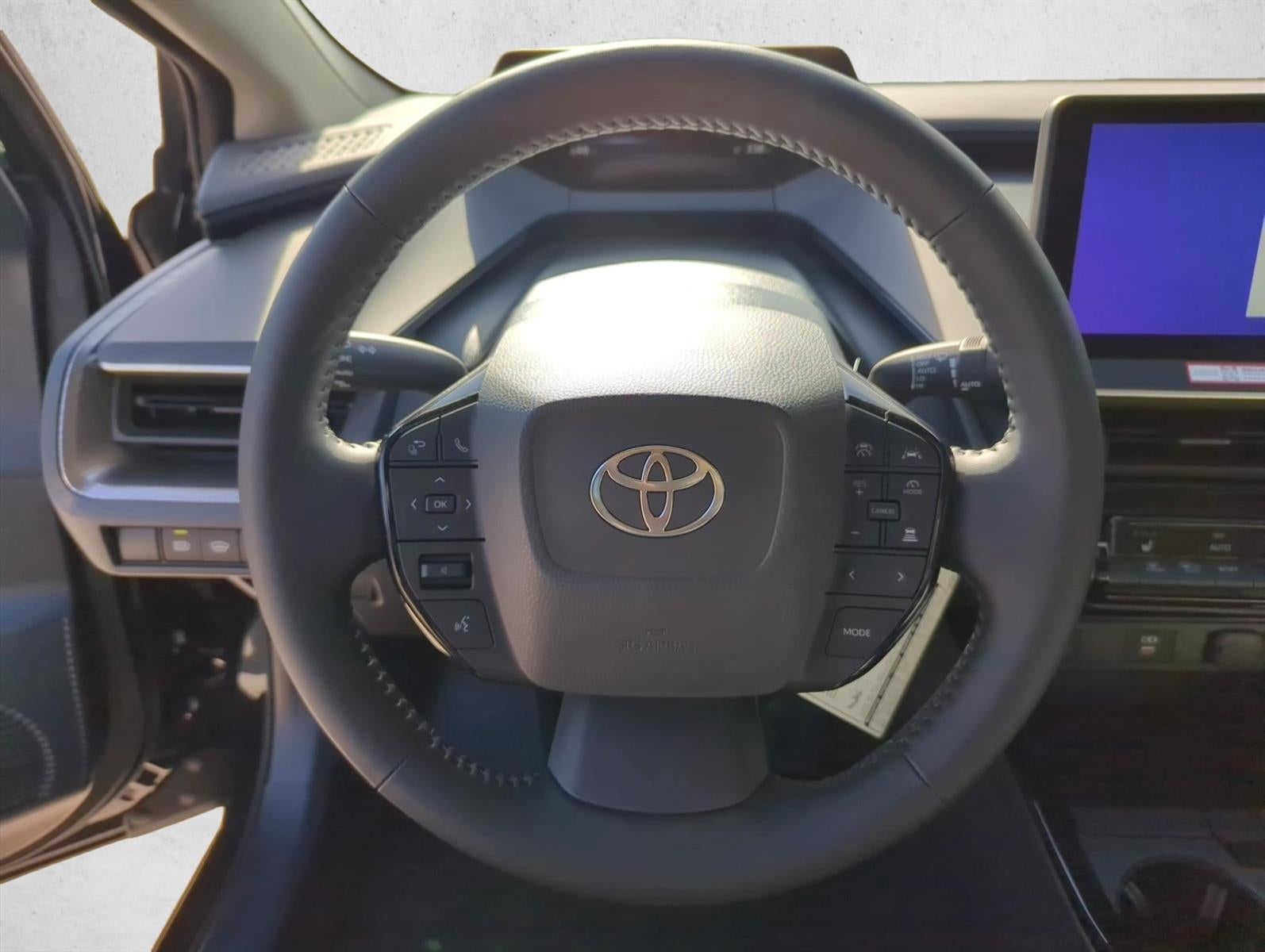 2026 Toyota Prius XLE (Natl)