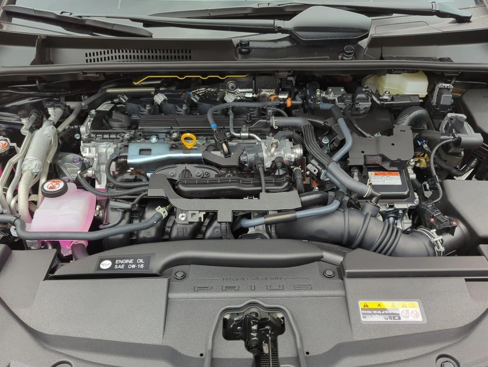 2025 Toyota Prius Plug-In Hybrid XSE Premium (Natl)