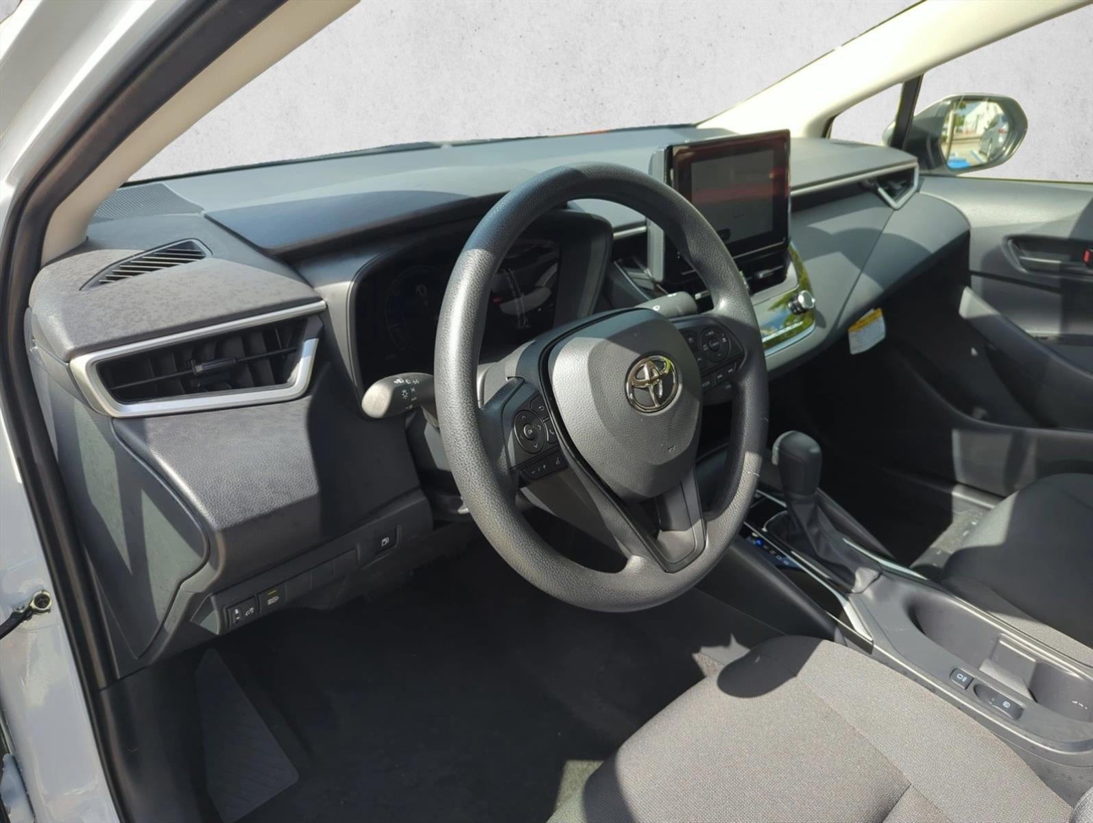 2026 Toyota Corolla Hybrid LE FWD (Natl)