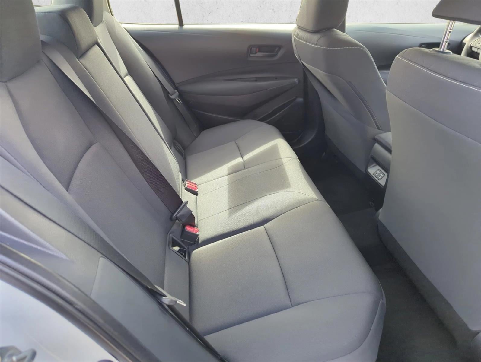 2026 Toyota Corolla Hybrid LE FWD (Natl)