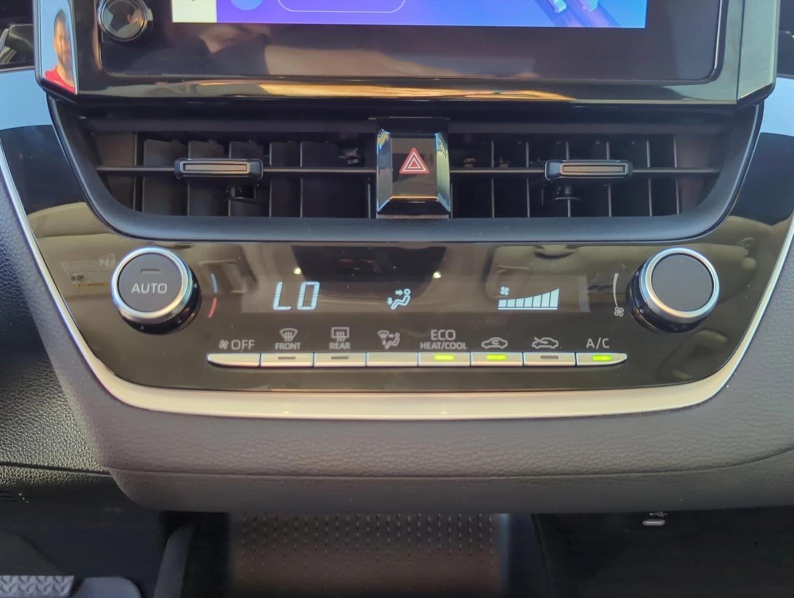 2024 Toyota Corolla Hybrid LE FWD (Natl)