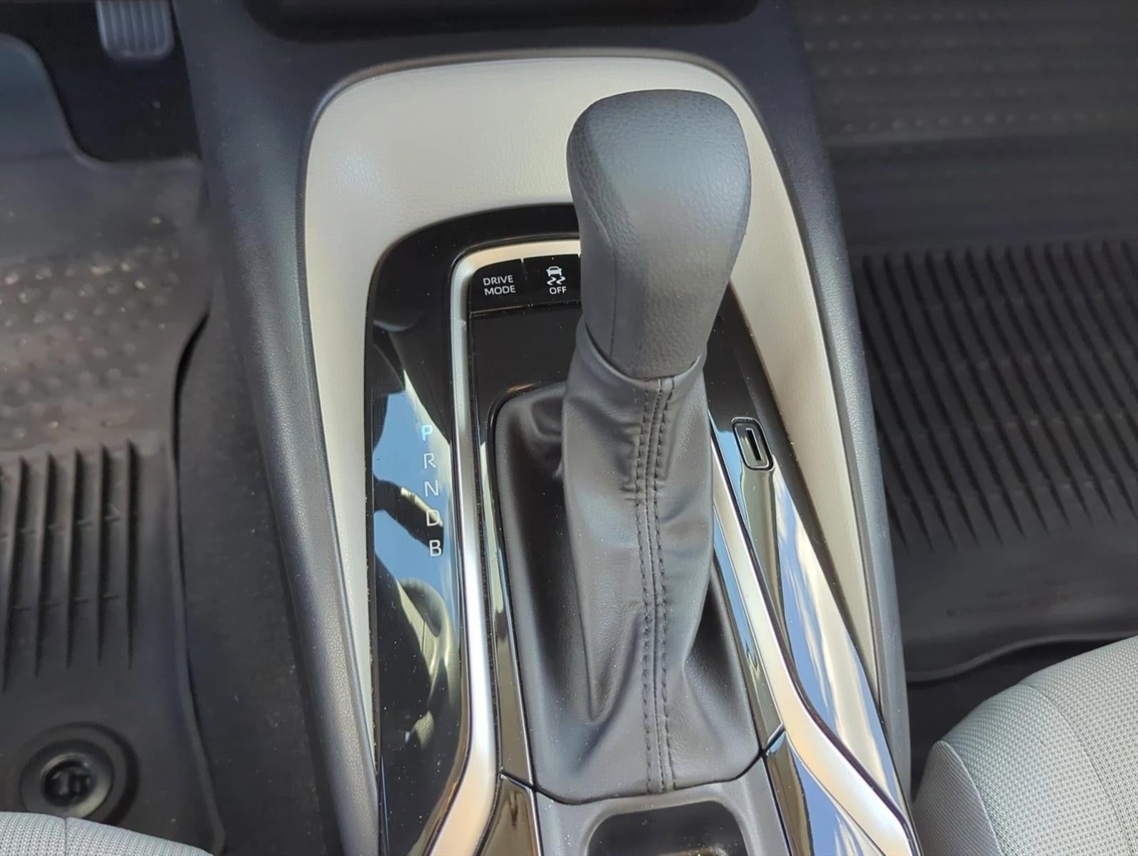 2022 Toyota Corolla Hybrid LE CVT (Natl)