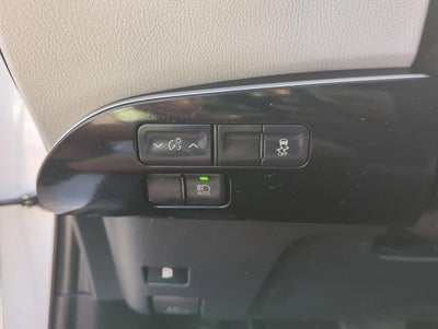 2018 Toyota Prius Two Eco (Natl)