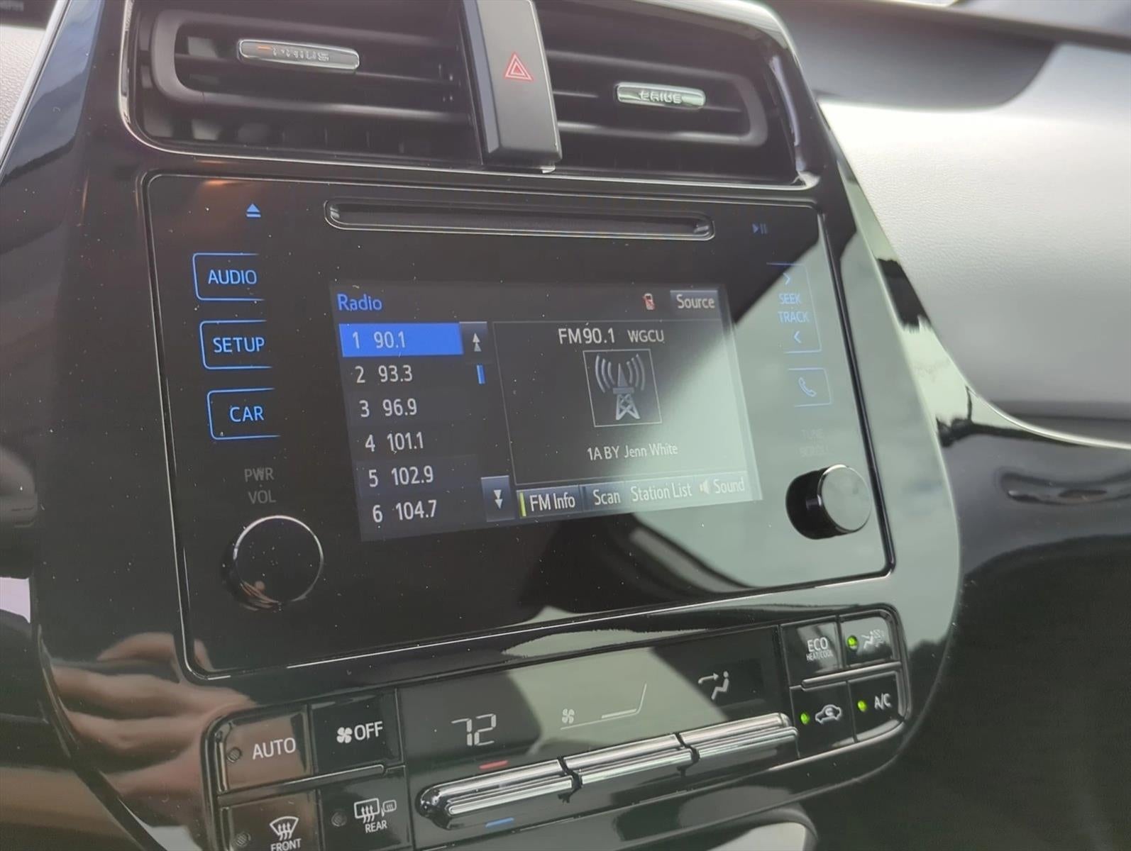 2019 Toyota Prius XLE (Natl)