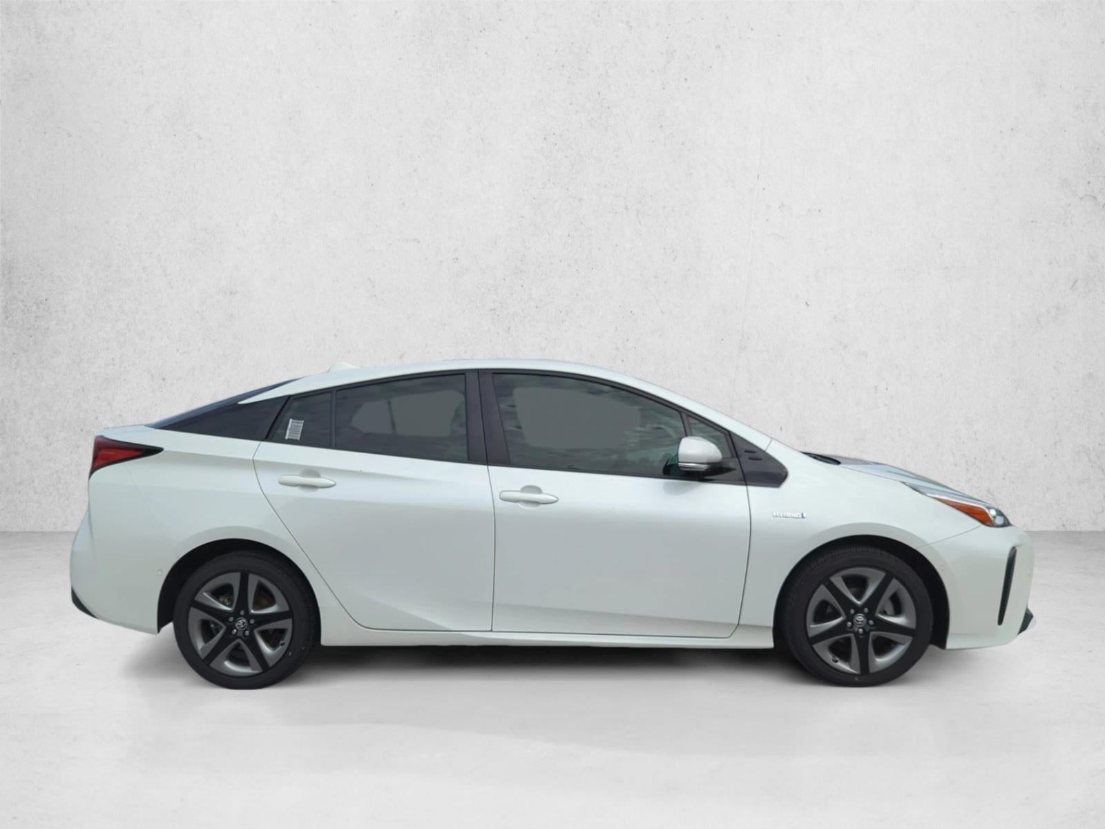 2019 Toyota Prius XLE (Natl)