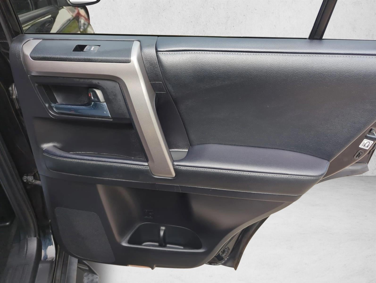 2020 Toyota 4Runner SR5 4WD (GS)