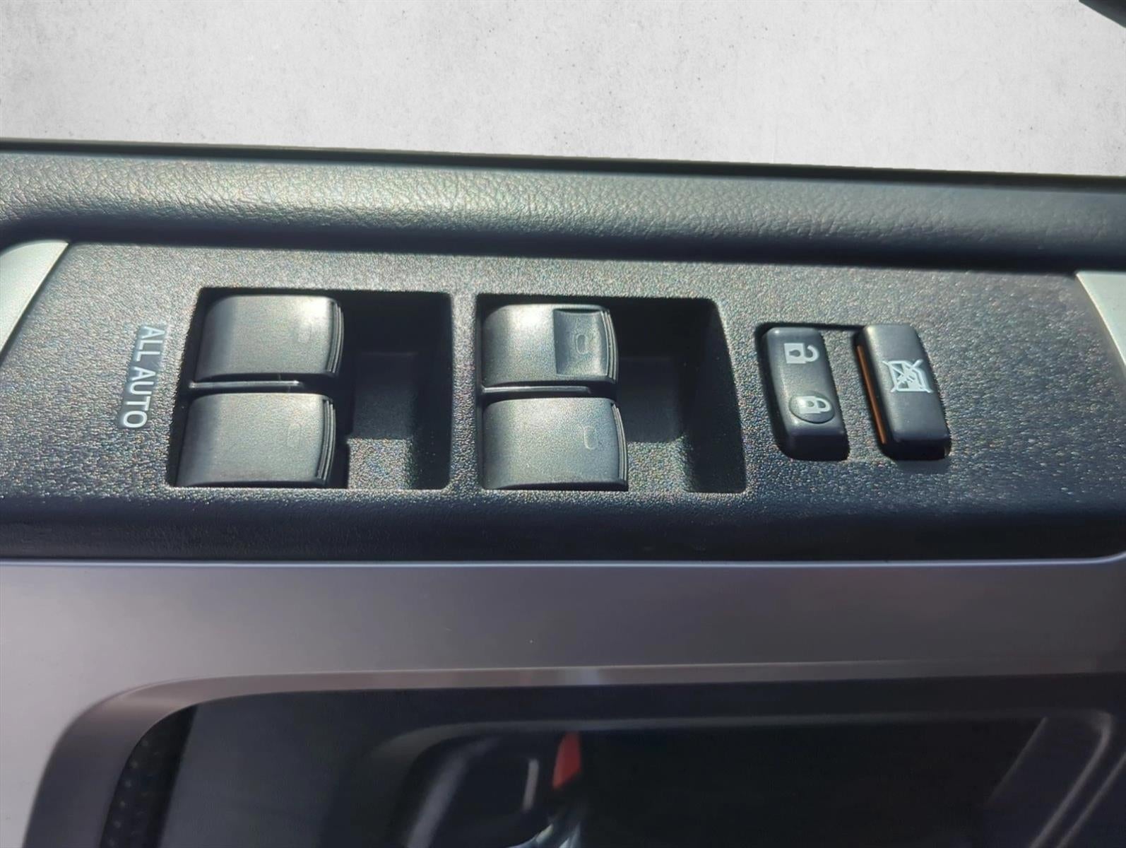 2022 Toyota 4Runner SR5 2WD (Natl)