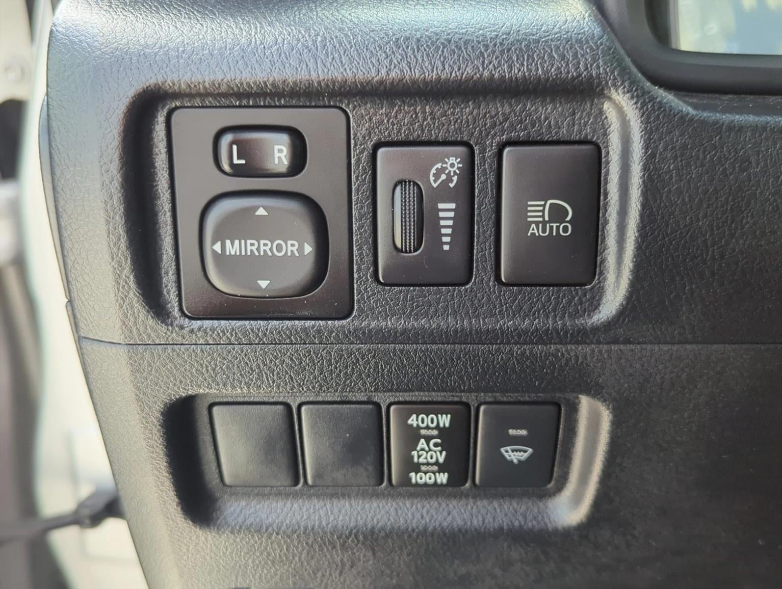 2022 Toyota 4Runner SR5 2WD (Natl)