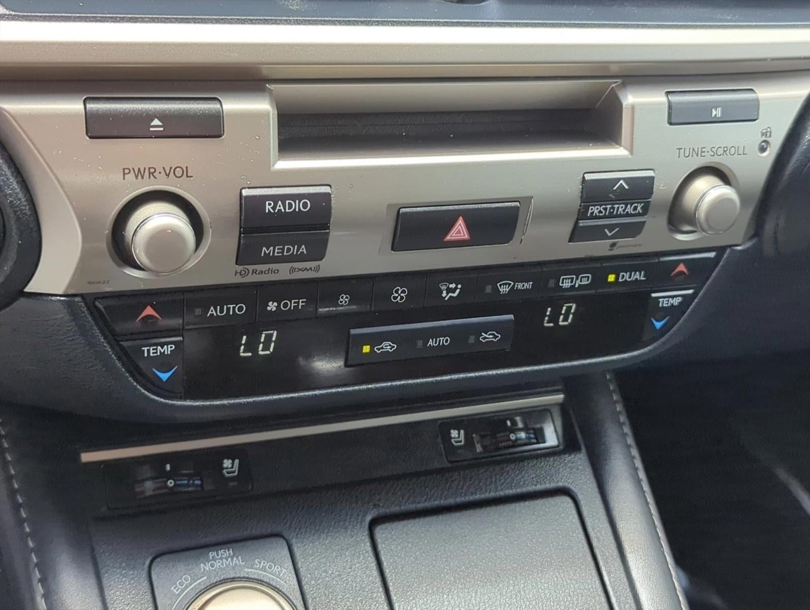 2016 Lexus ES 350 4dr Sdn