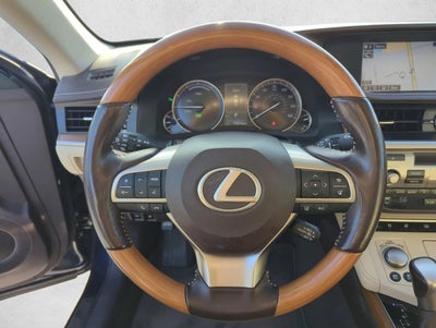 2016 Lexus ES 300h 4dr Sdn Hybrid