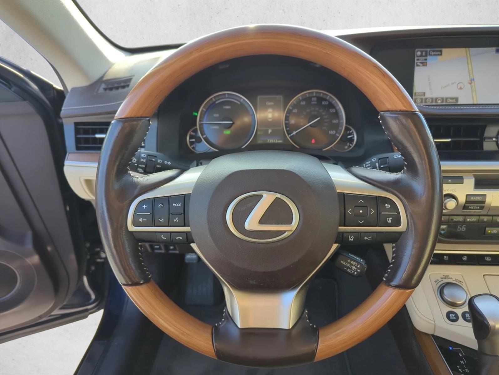 2016 Lexus ES 300h 4dr Sdn Hybrid