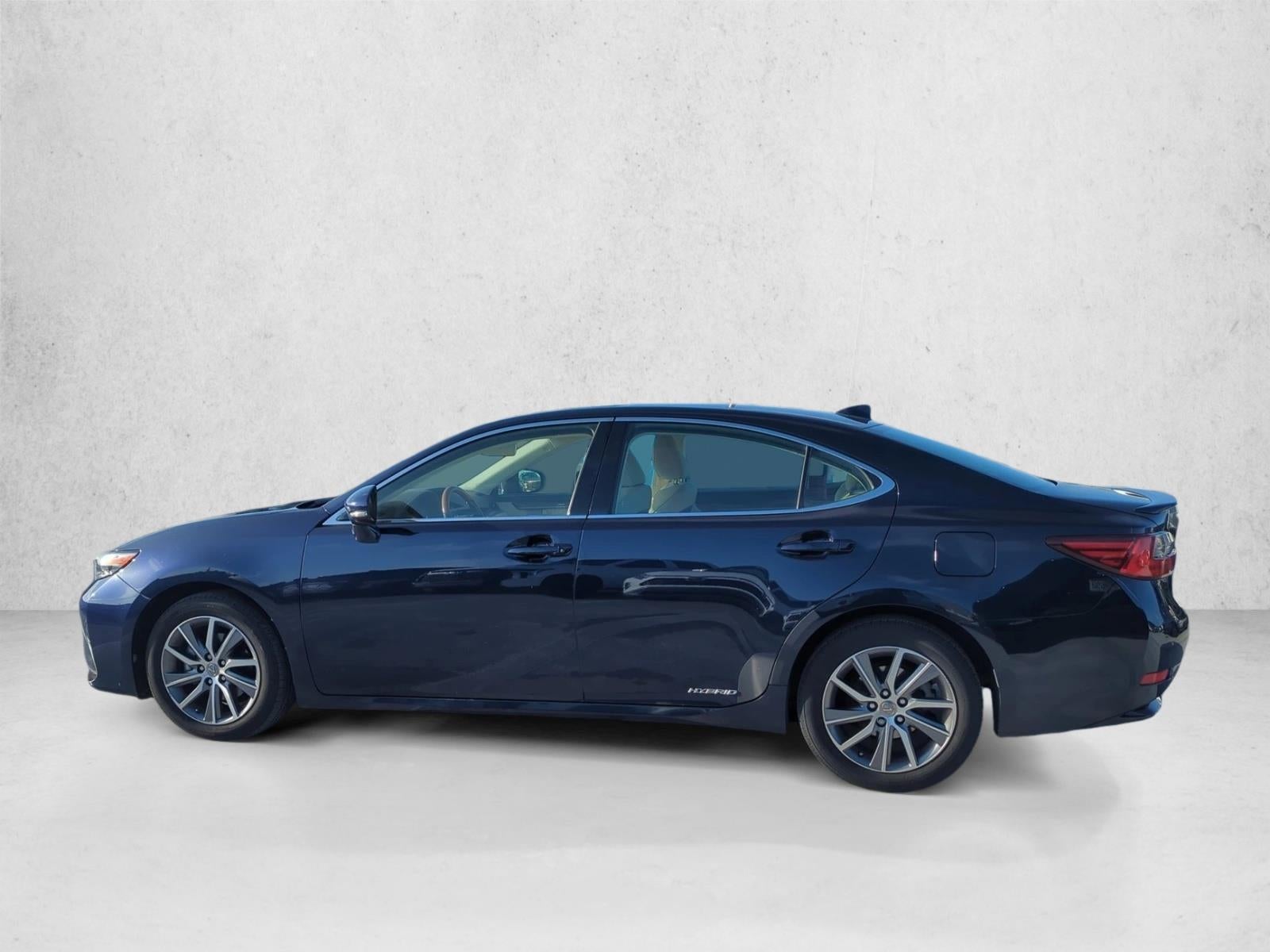 2016 Lexus ES 300h 4dr Sdn Hybrid