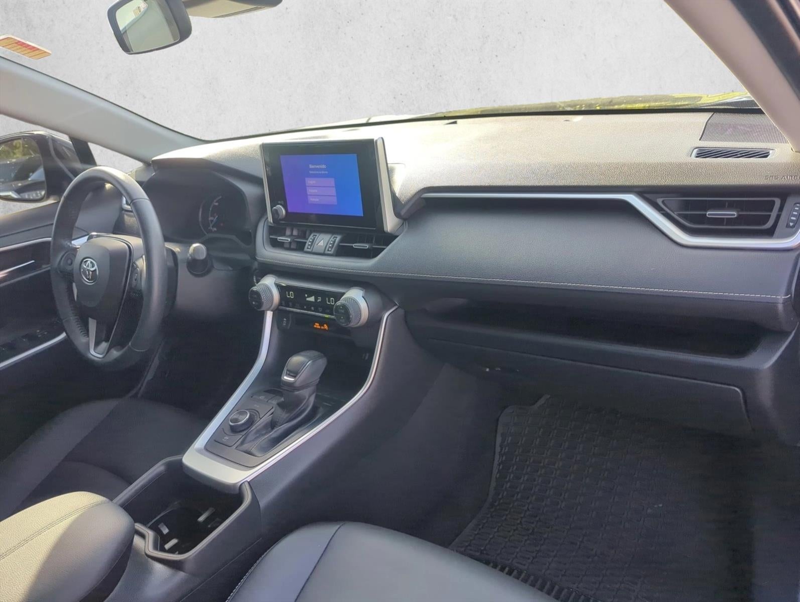 2024 Toyota RAV4 Hybrid XLE Premium AWD (Natl)