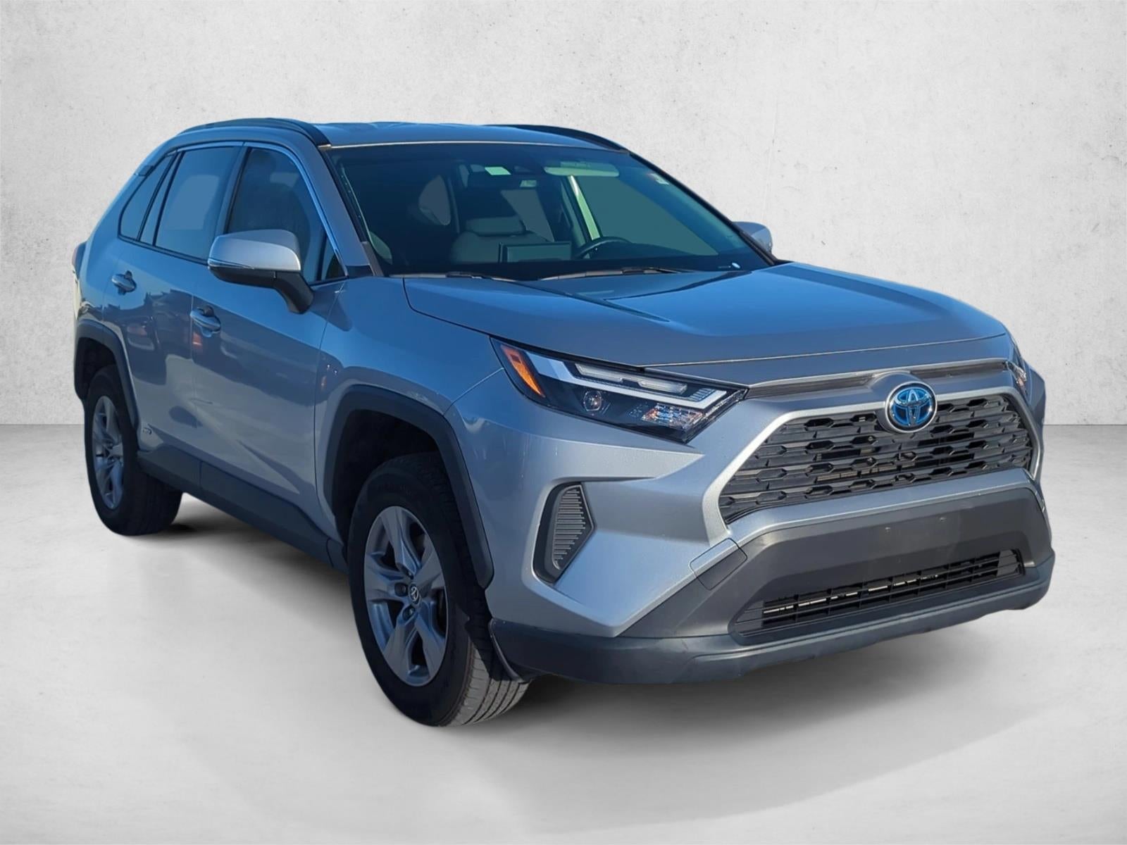 2022 Toyota RAV4 Hybrid XLE AWD (Natl)