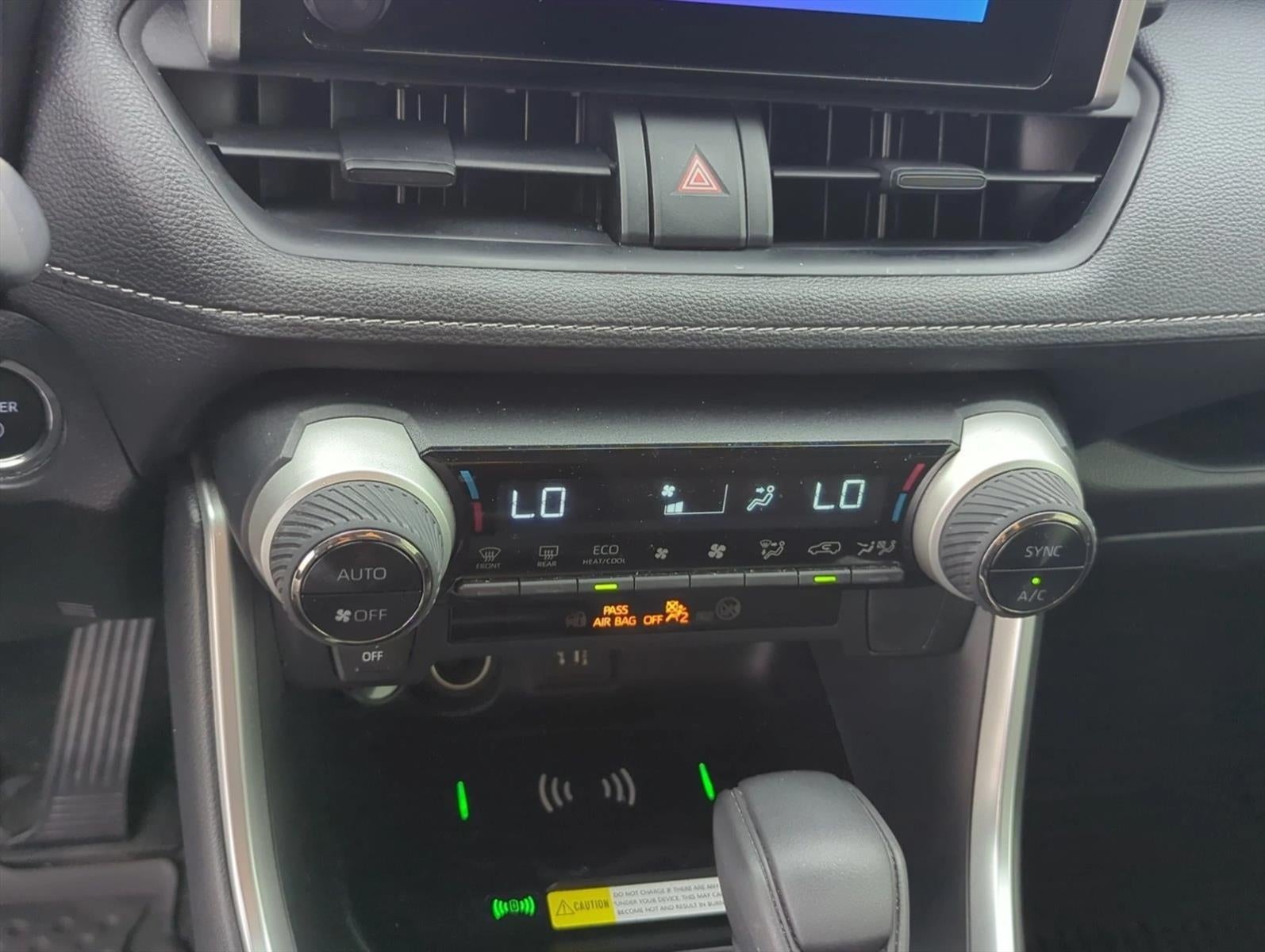 2025 Toyota RAV4 Hybrid XLE AWD (Natl)