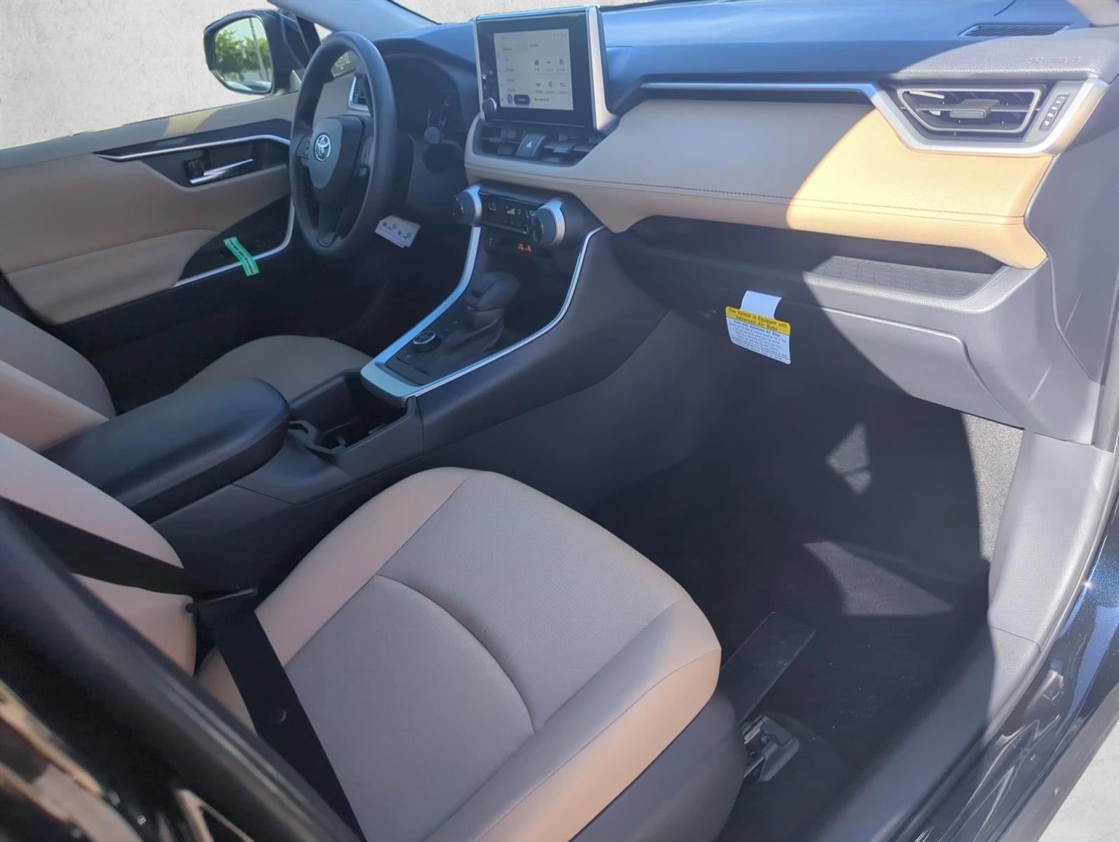 2025 Toyota RAV4 Hybrid XLE AWD (Natl)