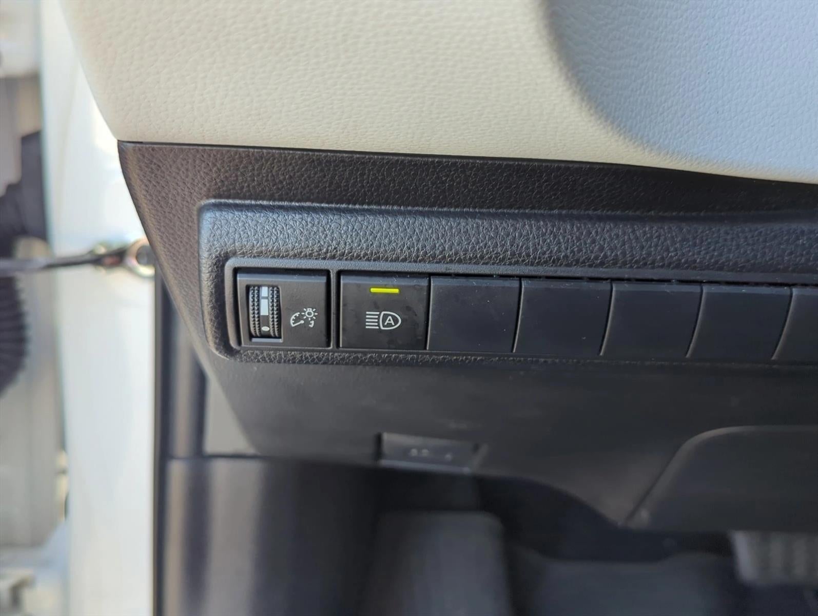 2023 Toyota Corolla Hatchback SE CVT (Natl)