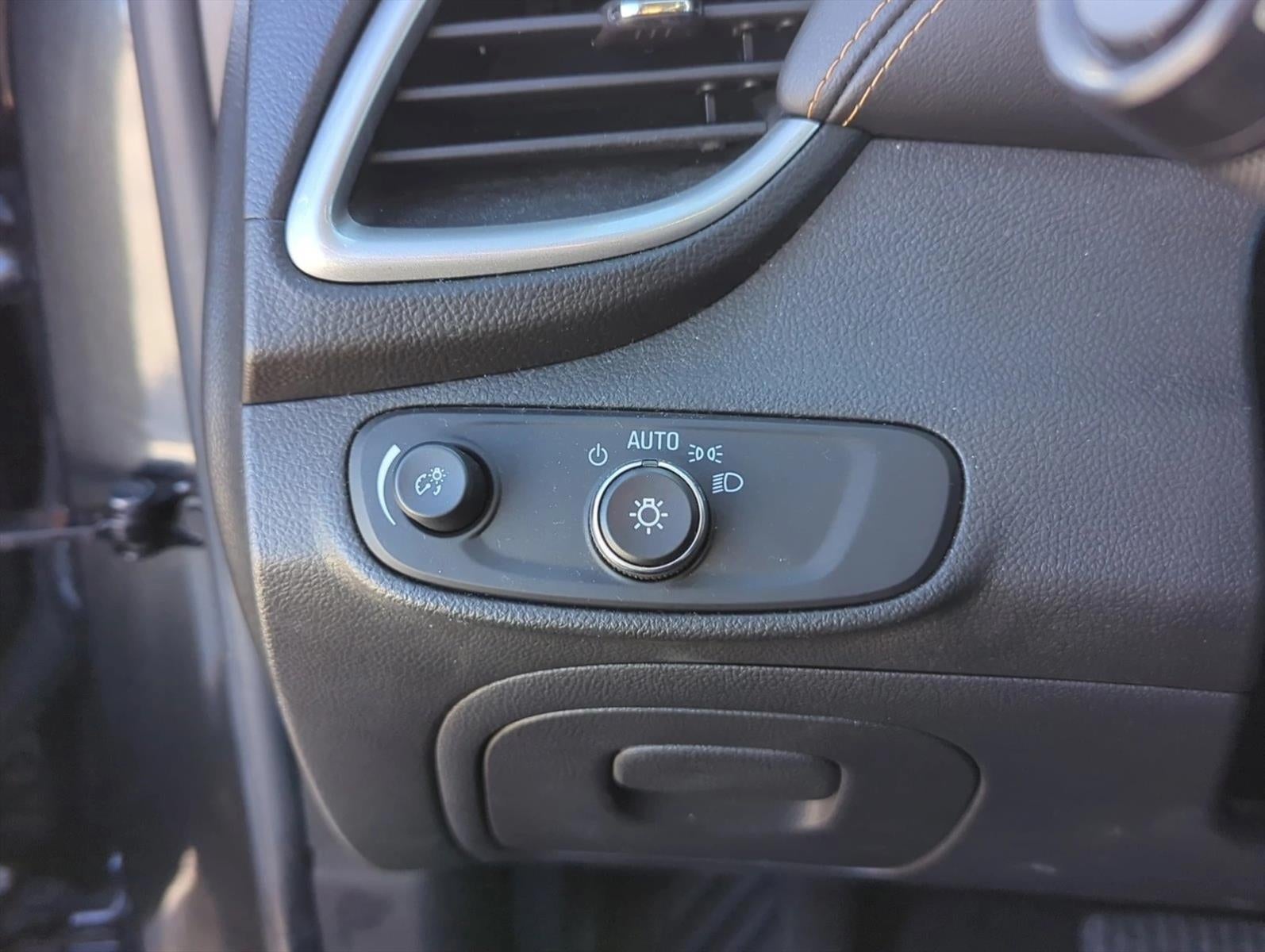 2017 Chevrolet Trax FWD 4dr LT