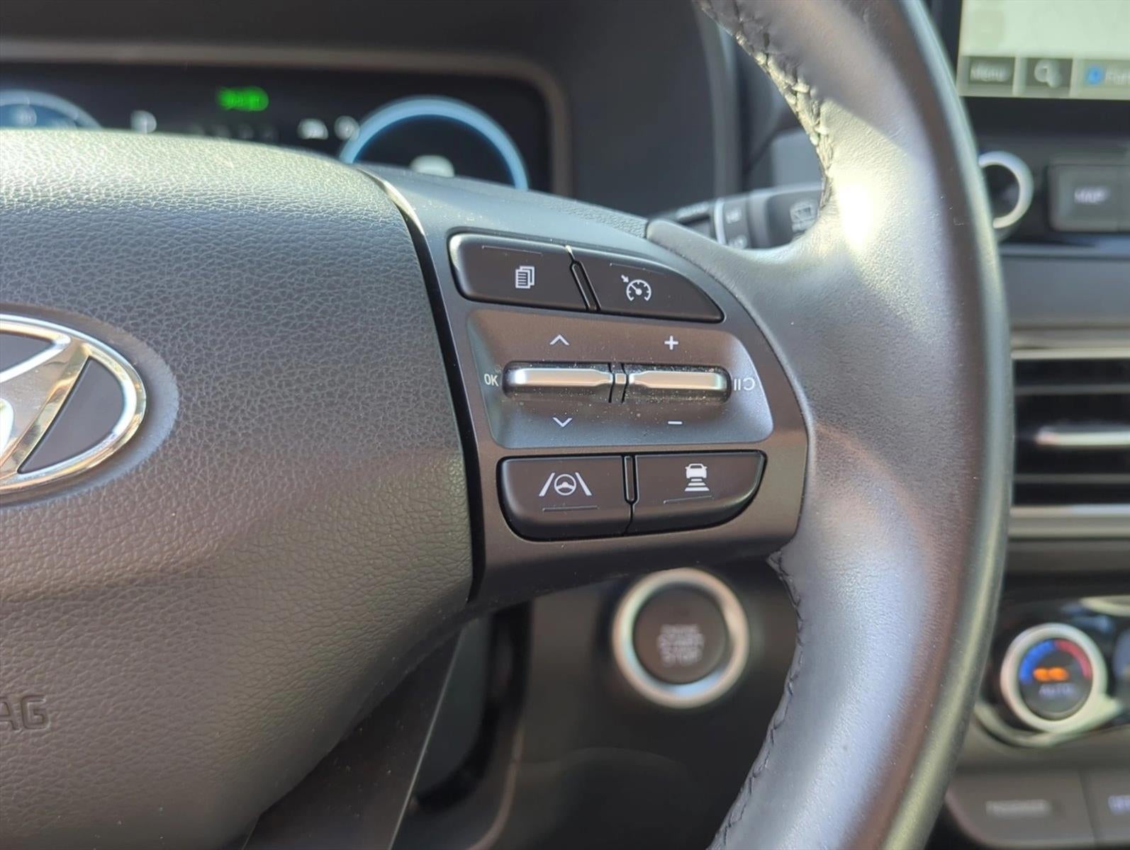 2022 Hyundai KONA Limited DCT FWD
