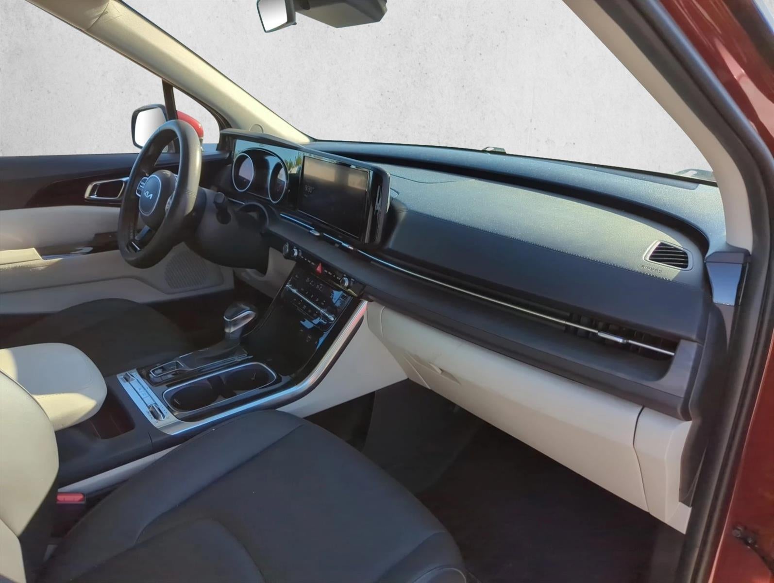 2022 Kia Carnival SX FWD