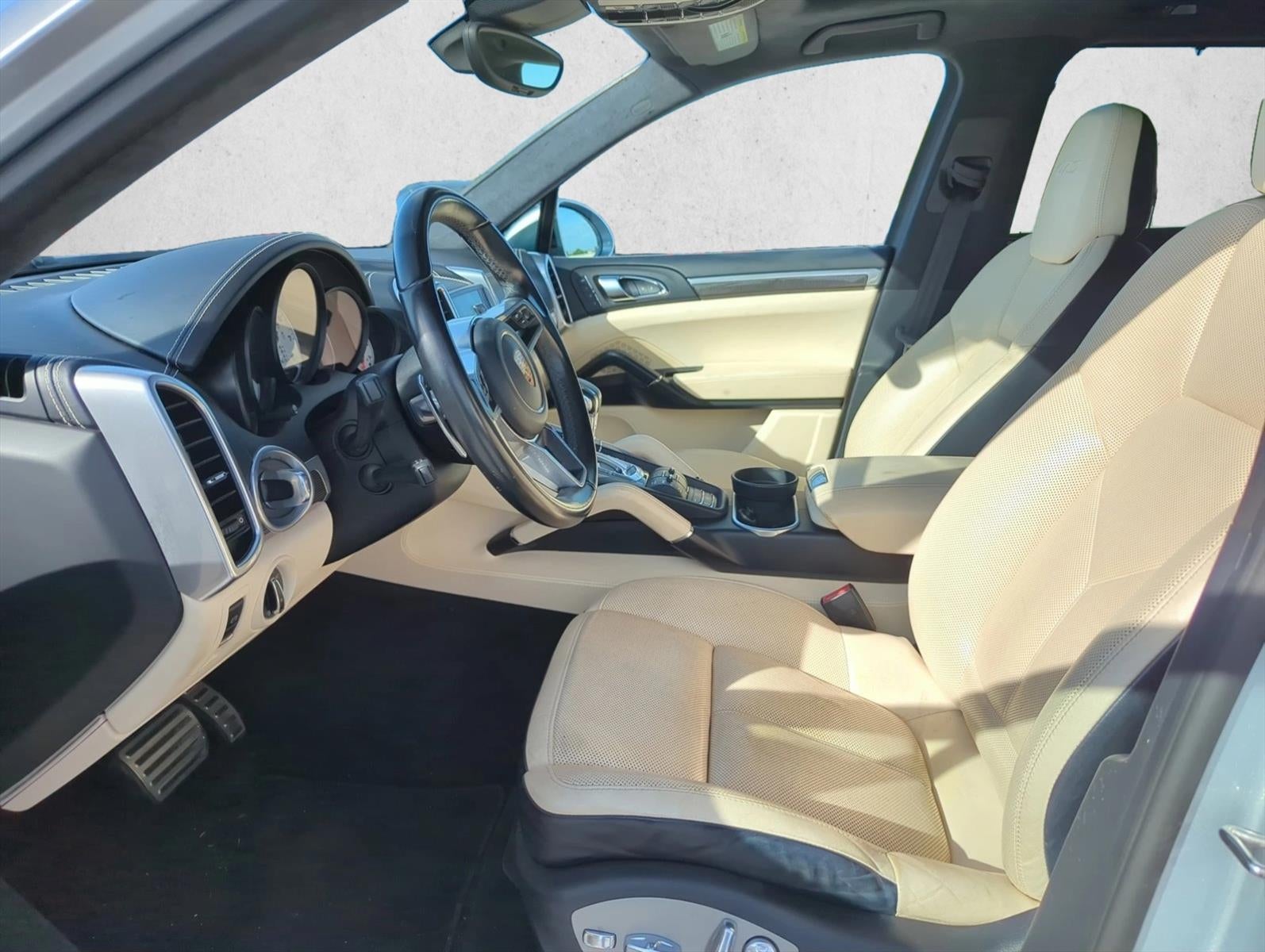 2017 Porsche Cayenne GTS AWD