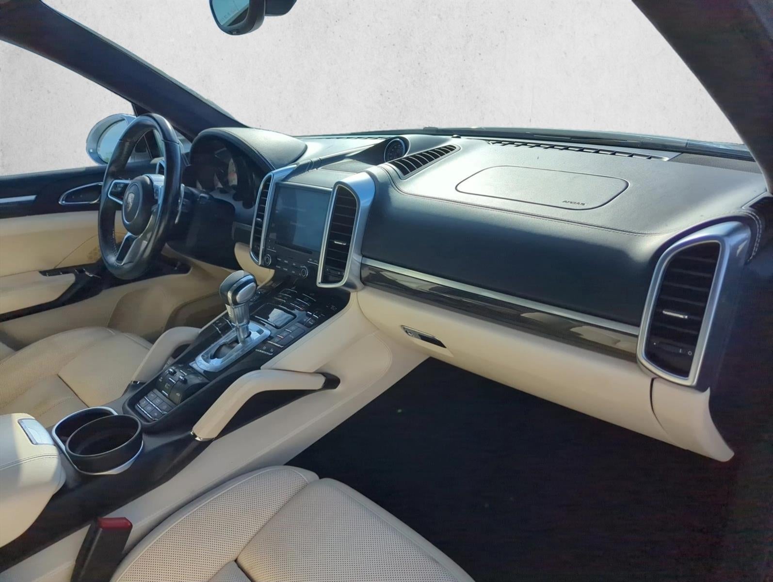 2017 Porsche Cayenne GTS AWD