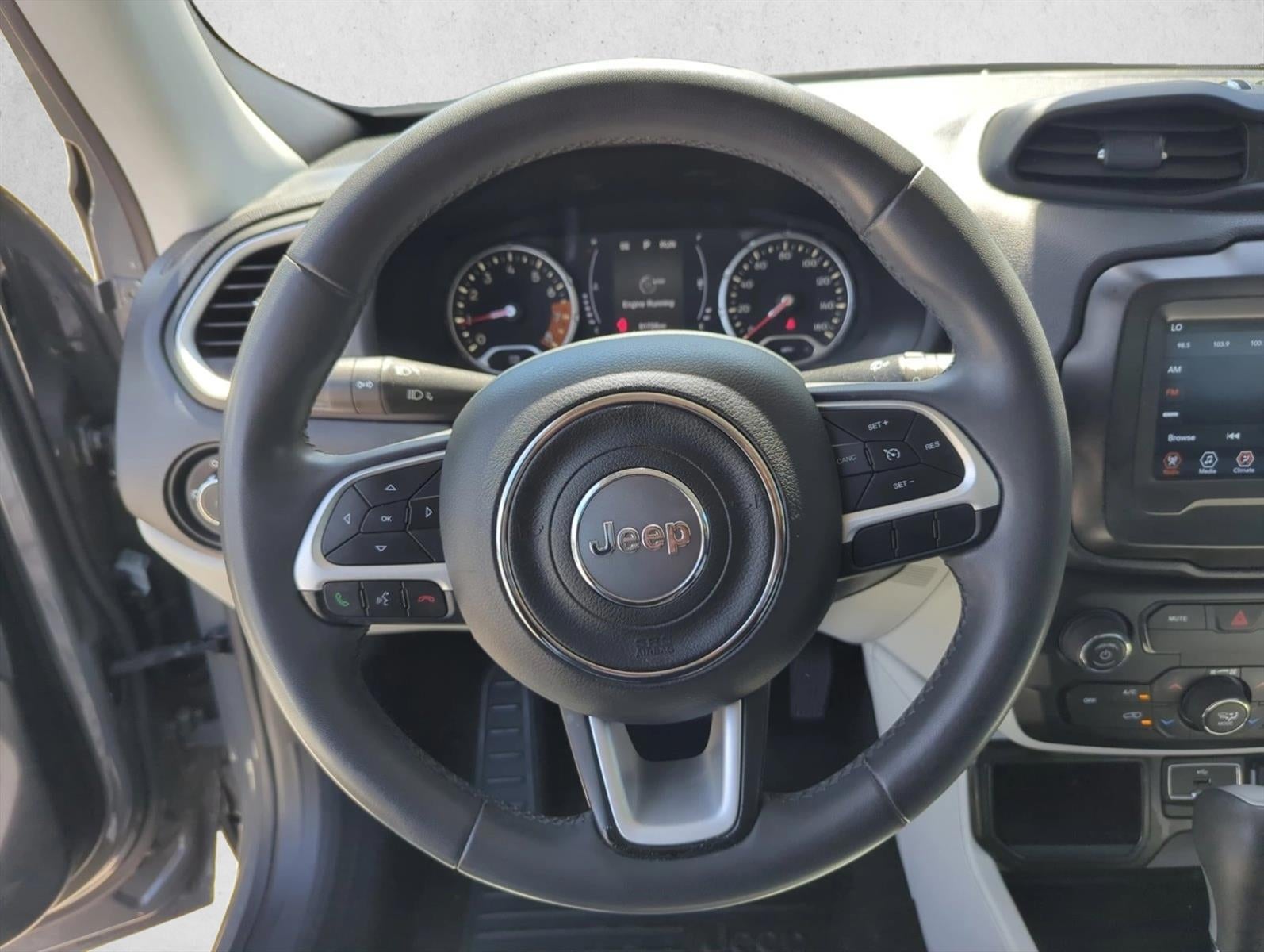 2020 Jeep Renegade Latitude FWD