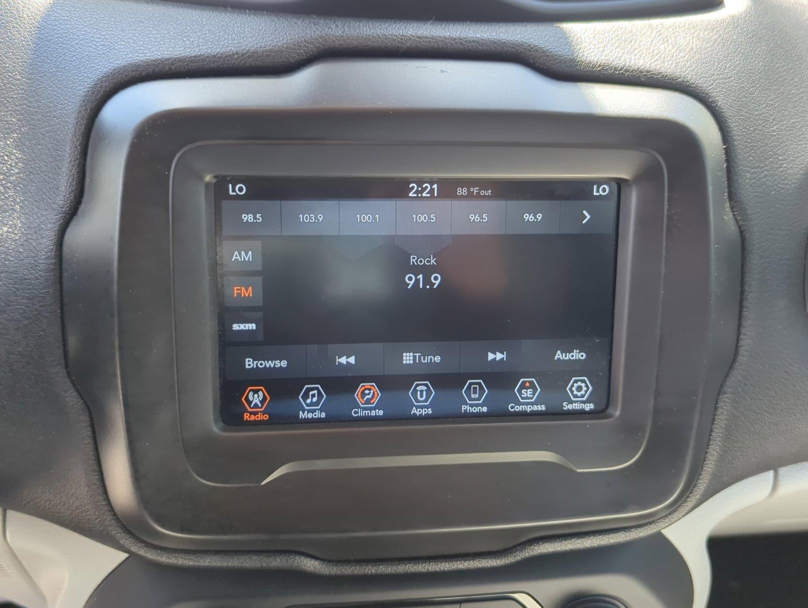 2020 Jeep Renegade Latitude FWD