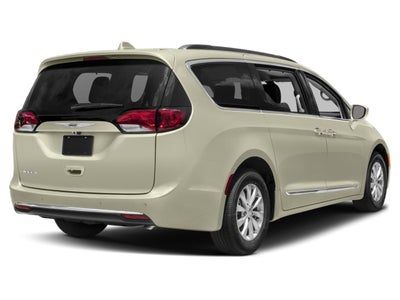 2019 Chrysler Pacifica Touring Plus FWD