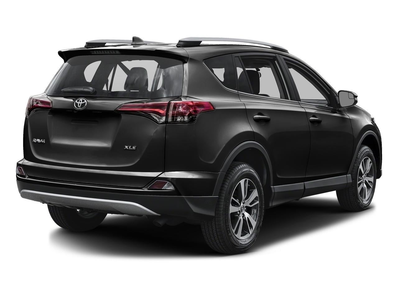 2017 Toyota RAV4 XLE FWD (GS)