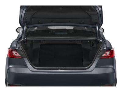 2025 Toyota Camry SE (Natl)