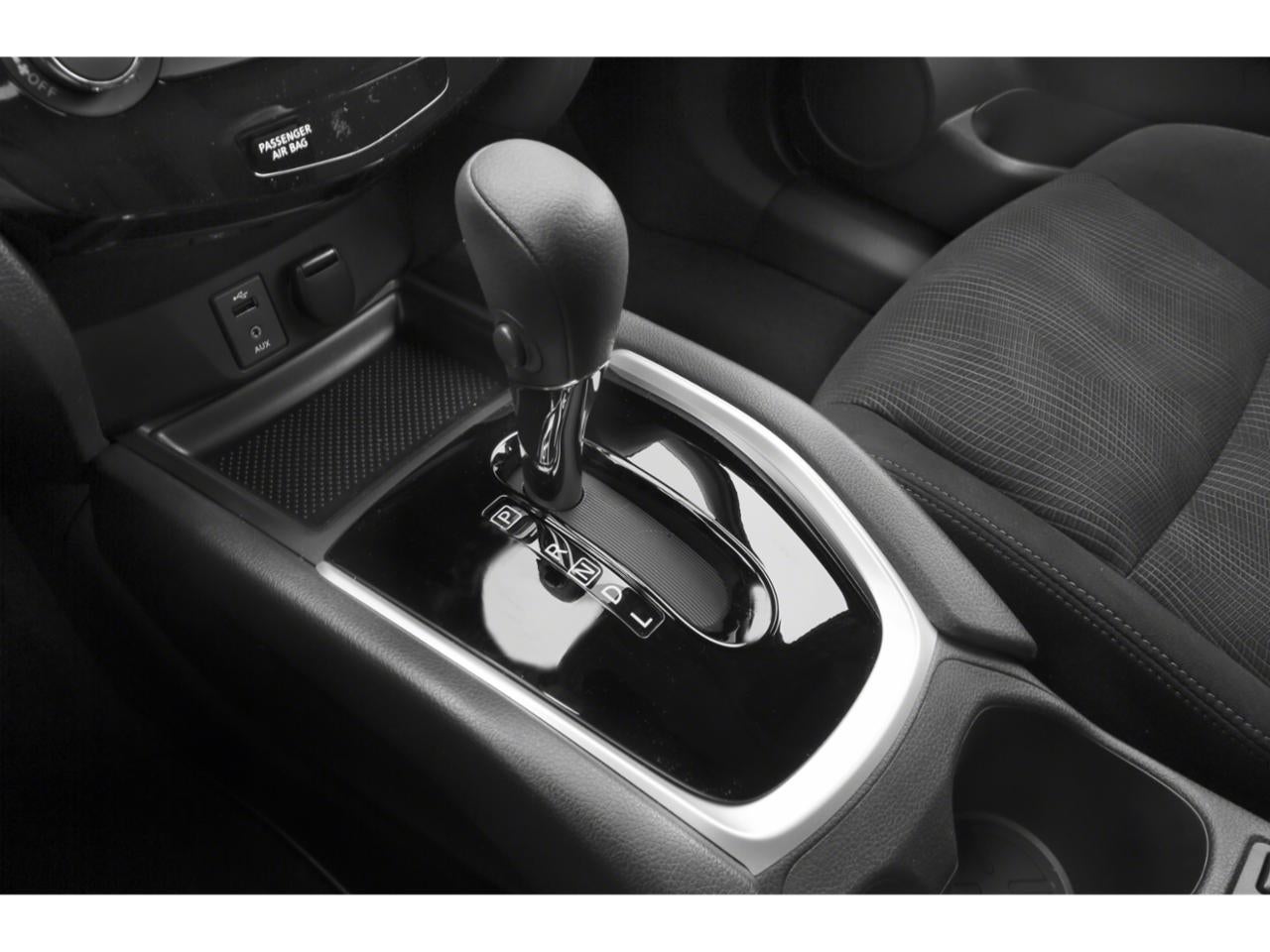 2015 Nissan Rogue FWD 4dr SV