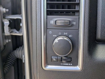 2024 RAM 1500 Classic Warlock 4x4 Crew Cab 5'7" Box