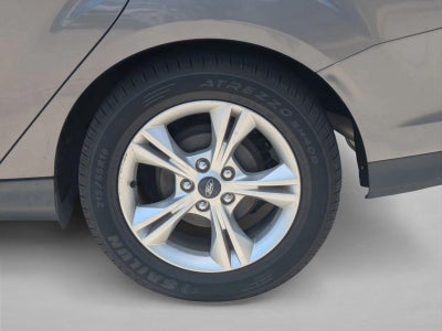 2013 Ford Focus 4dr Sdn SE