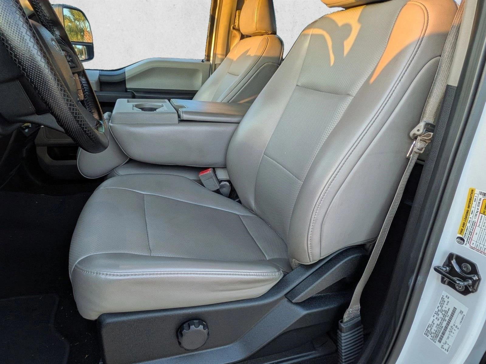 2019 Ford Super Duty F-250 SRW XL 4WD Crew Cab 6.75' Box