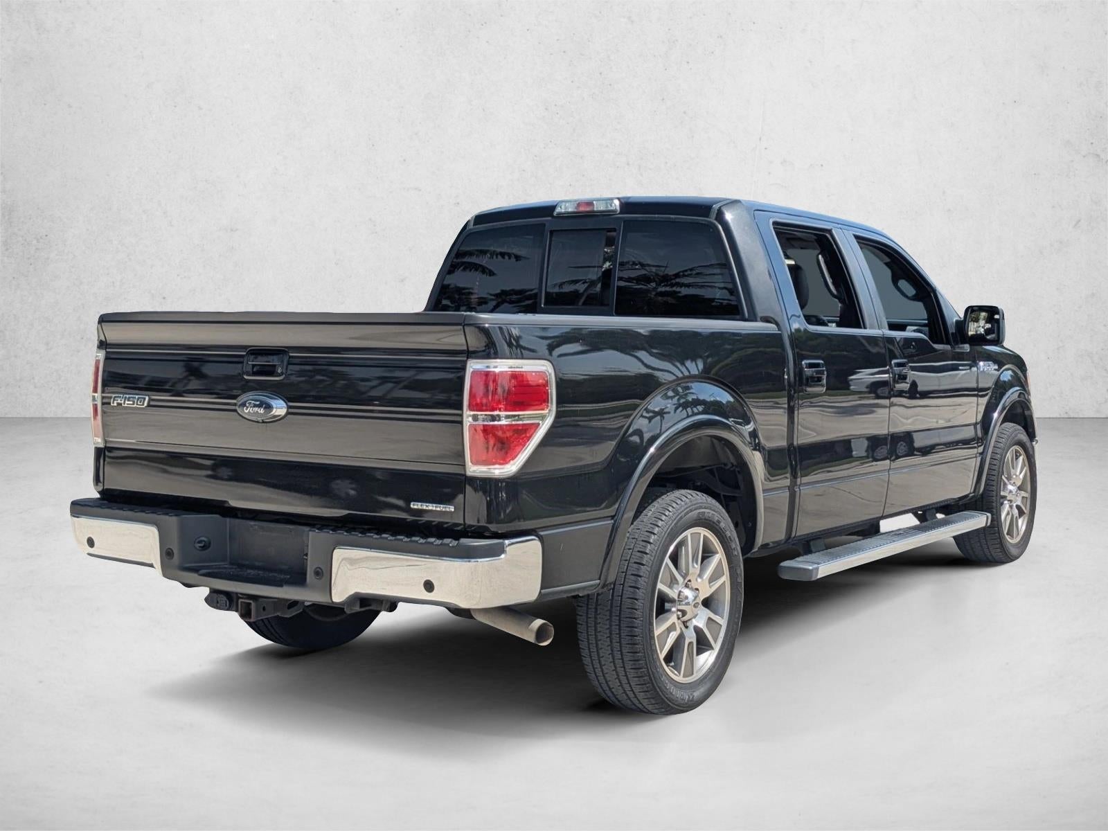 2014 Ford F-150 2WD SuperCrew 5-1/2 Ft Box Lariat